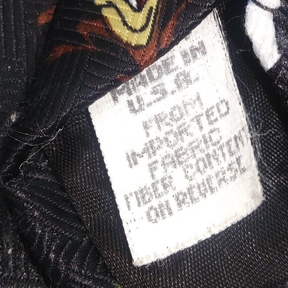 Vintage WB USPS Looney Tunes Stamp Collection Tie - Picture 8 of 8